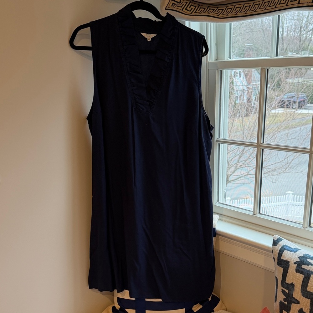 crown & ivy Navy Sleeveless Ruffle V-Neck Tunic